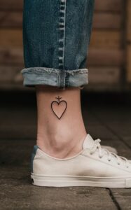 sacred heart tattoo meaning - Sacred heart tattoo designs - Sacred heart tattoo female - sacred heart tattoo small - sacred heart tattoo studio - sacred heart tattoo on hand